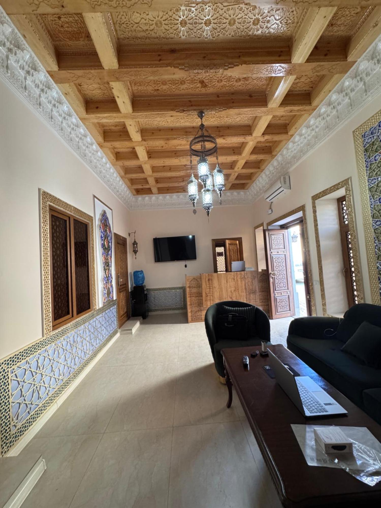Guesthouse Muqaddam Buchara Exteriör bild